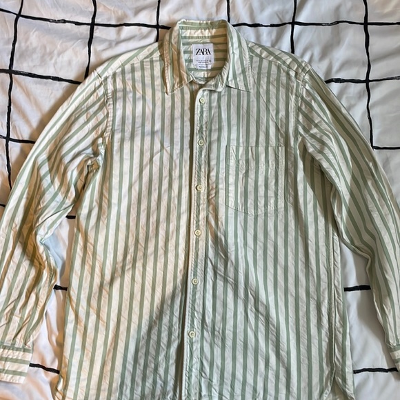 Zara Shirt Mens Size Medium Relaxed Fit Long Sleeve Button Pocket Striped - Picture 3 of 4